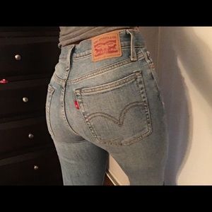 Wedgie fit Levi’s